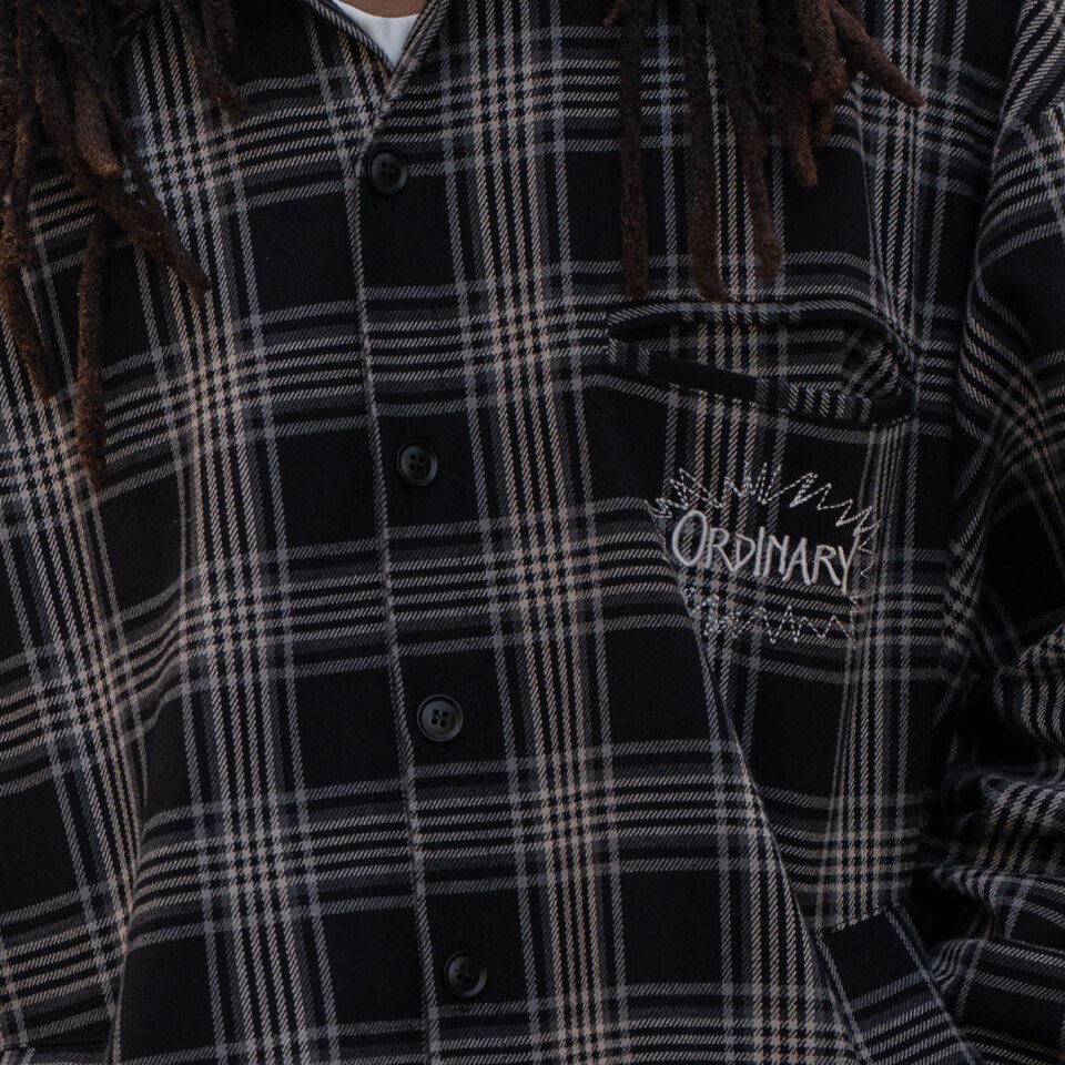 電繡重磅格紋襯衫