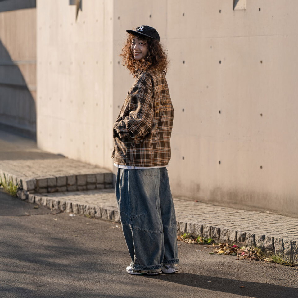 電繡重磅格紋襯衫