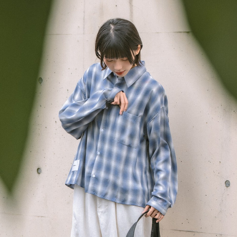 日製漸層格紋短版襯衫