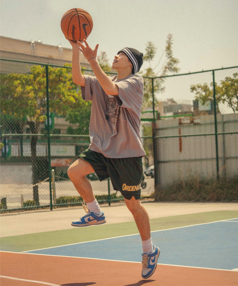 ORDINARY 網眼運動籃球短褲