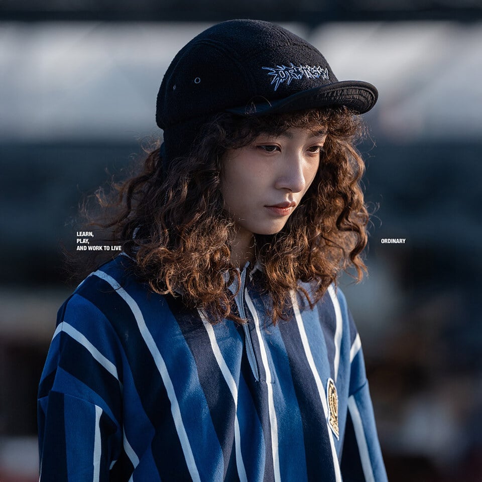 LOGO羊羔毛遮耳帽