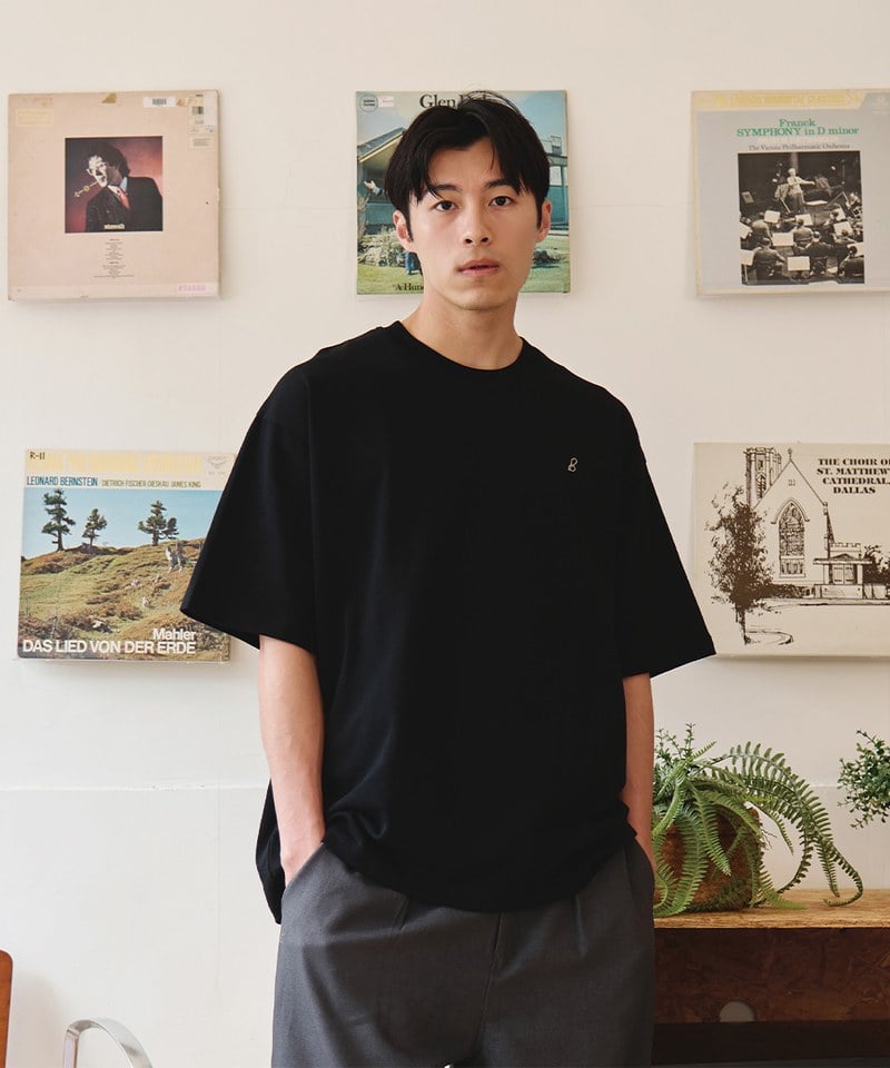 左胸刺繡LOGO短Tee