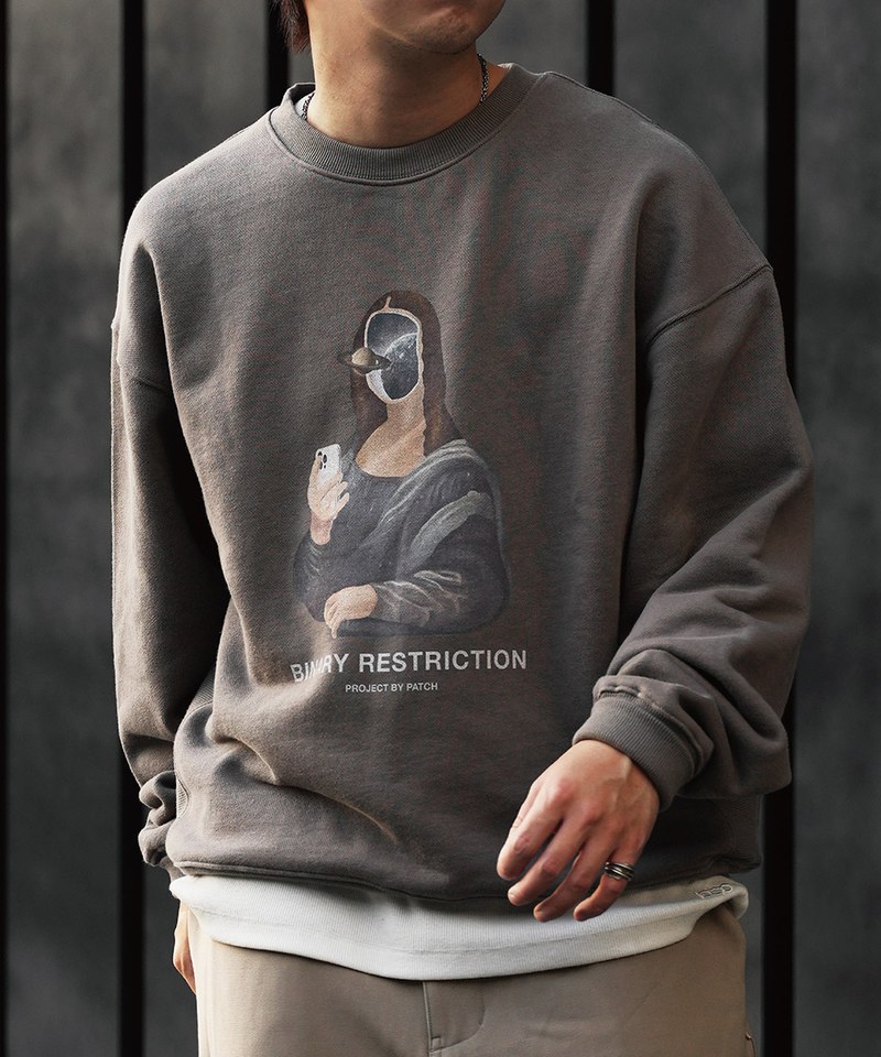 PBP0104-232 圖案長TEE RESTRICTION GRAPHIC SWEATSHIRT