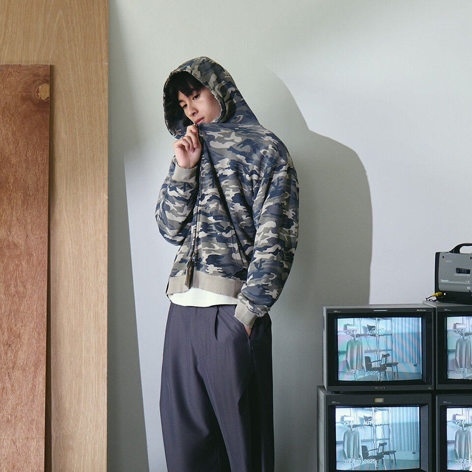 滿版迷彩做舊連帽外套 VINTAGE PATTERN HOODED JACKET
