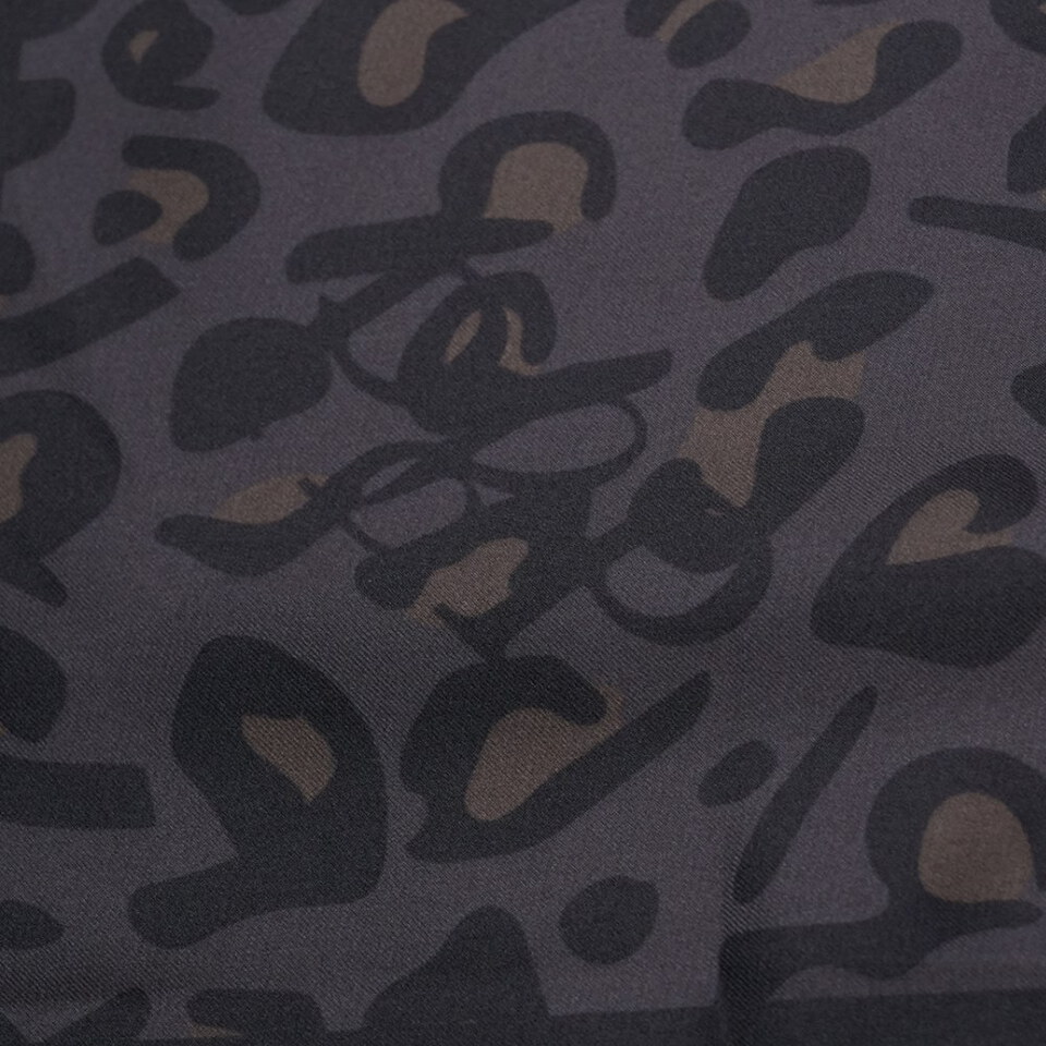 滿版印花方巾 LEOPARD BANDANA