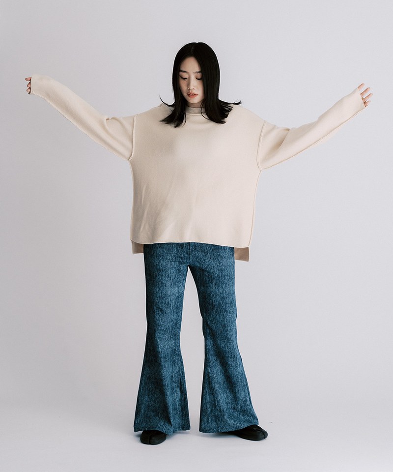 PER0305-232 Inside out Knitted Jumper