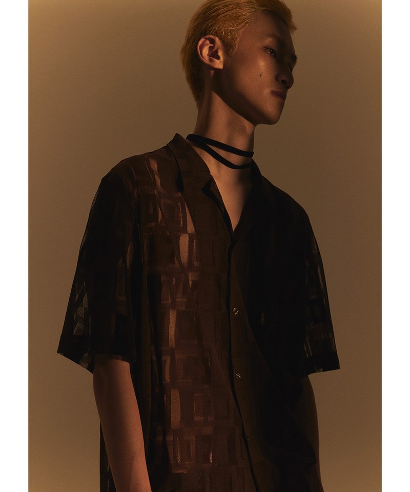 Optical Lace Open Collar Shirt