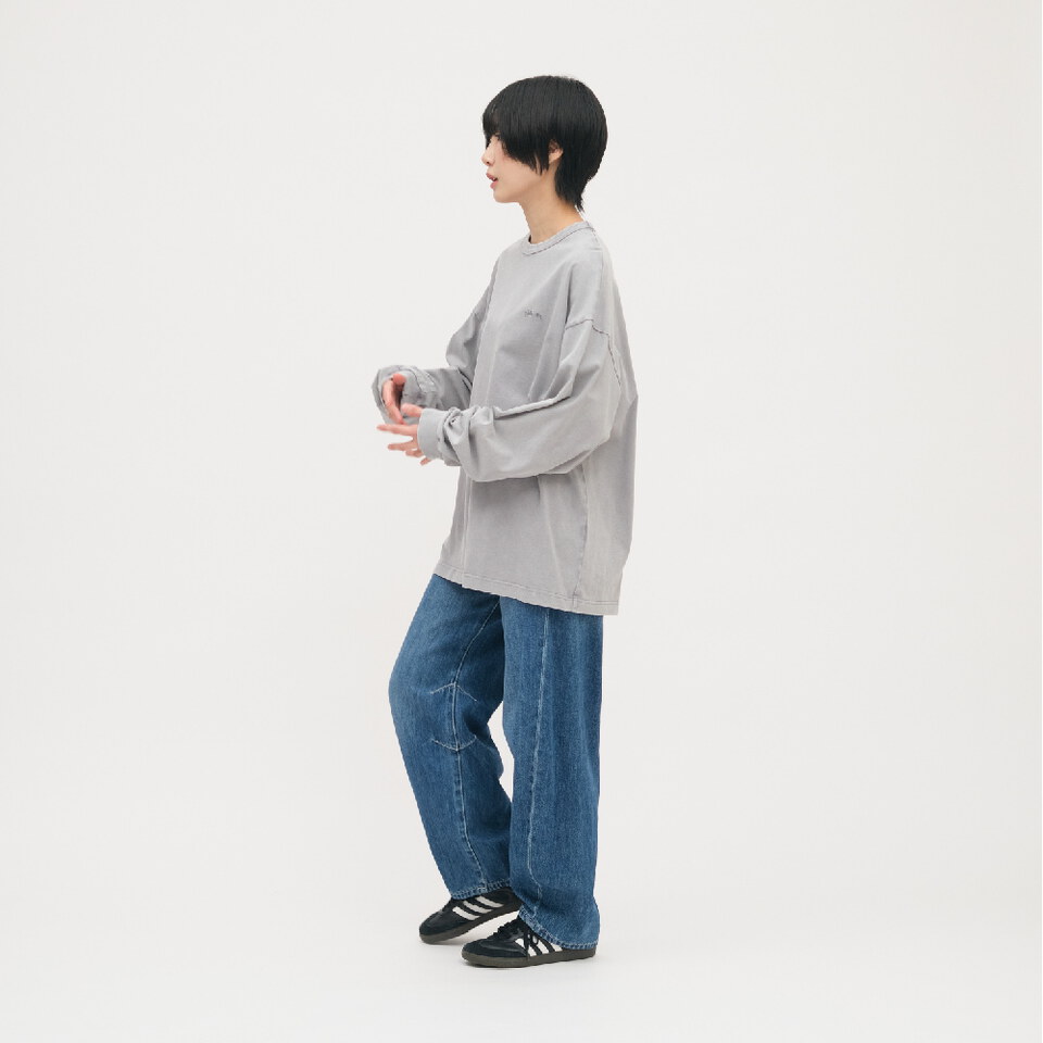 寬版刺繡水洗長TEE