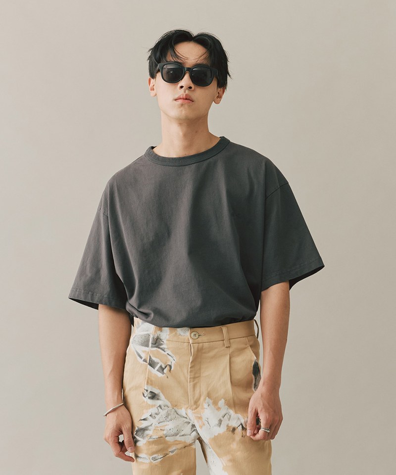 寬版刺繡水洗TEE