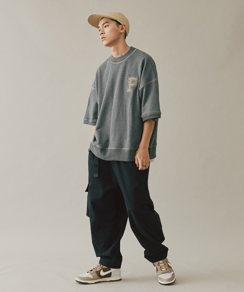 P-LOGO 鬆身短袖大學Tee
