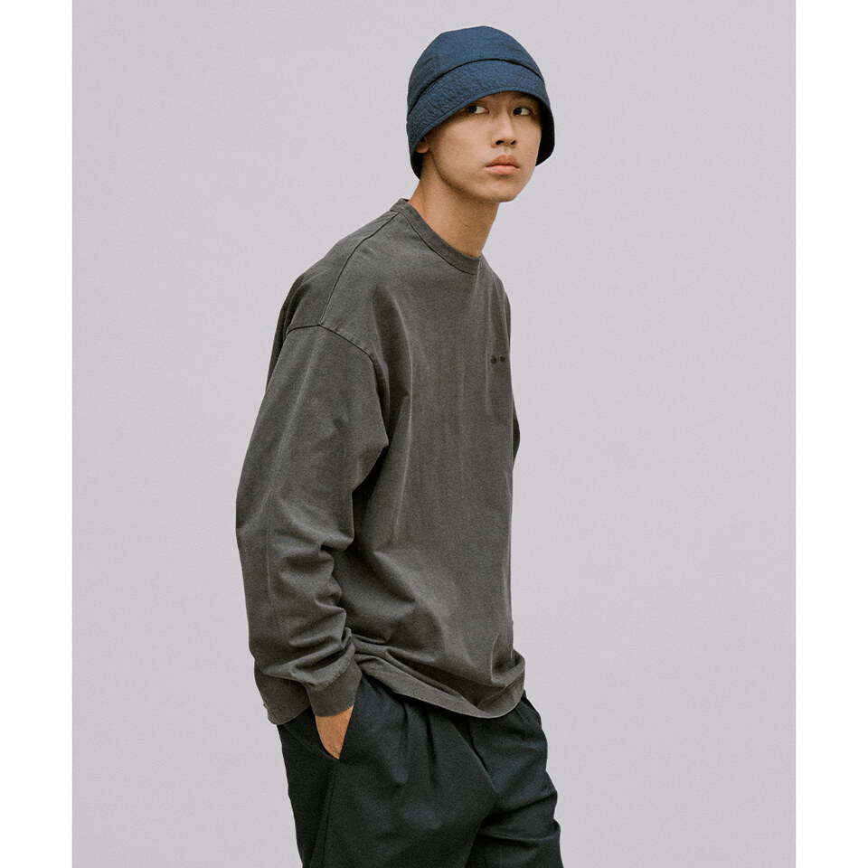 PLN0044 寬版刺繡水洗長TEE