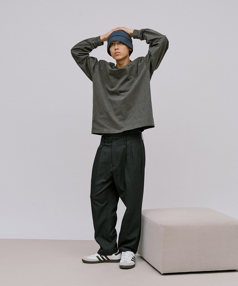 寬版刺繡水洗長袖TEE