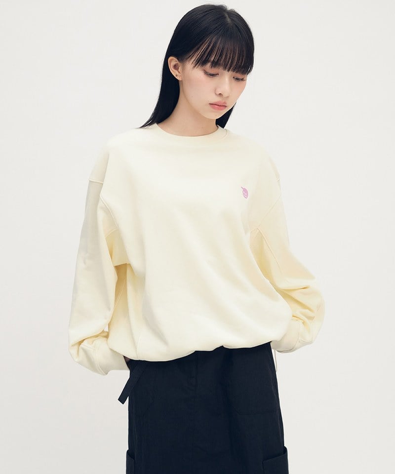 小P社長短版拼接大學TEE