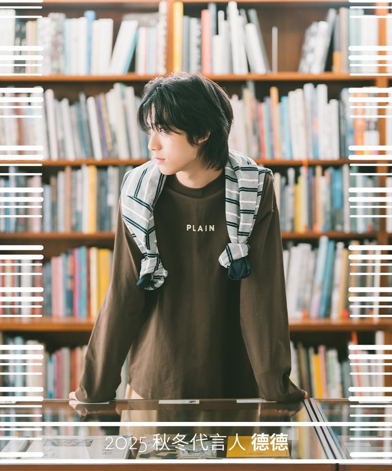 PLN0140 PLAIN 多色logo長TEE