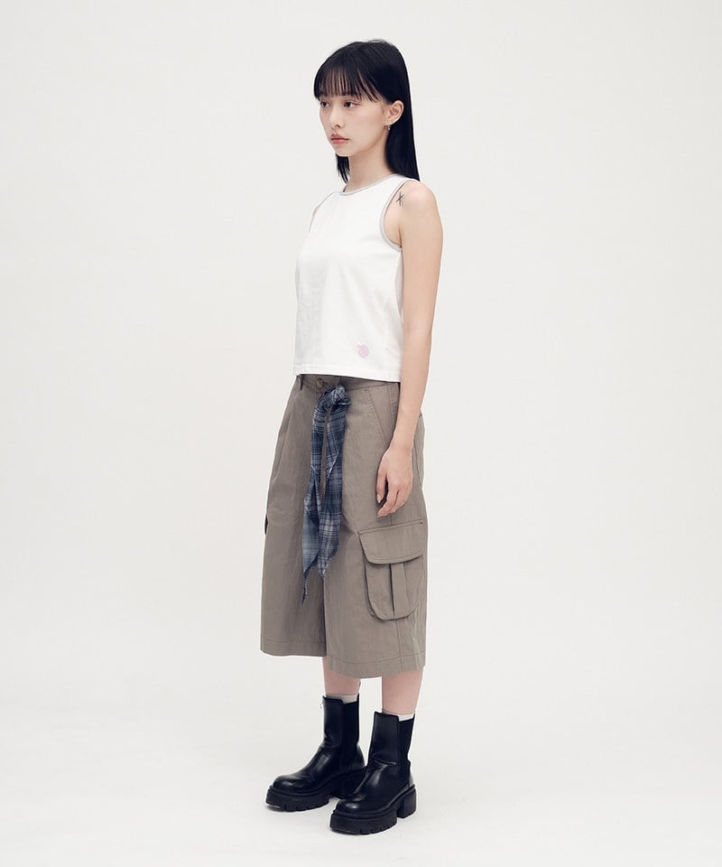 PLN0143-252 小P社長滾邊背心