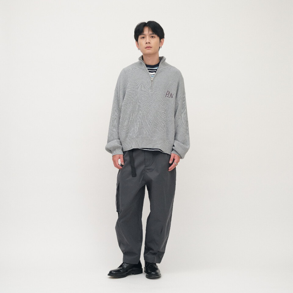 PLN0320-262 立領半開襟拉鍊針織上衣