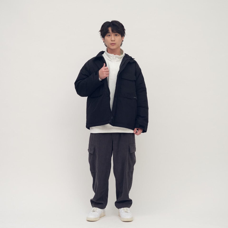 立領鋪棉大口袋外套