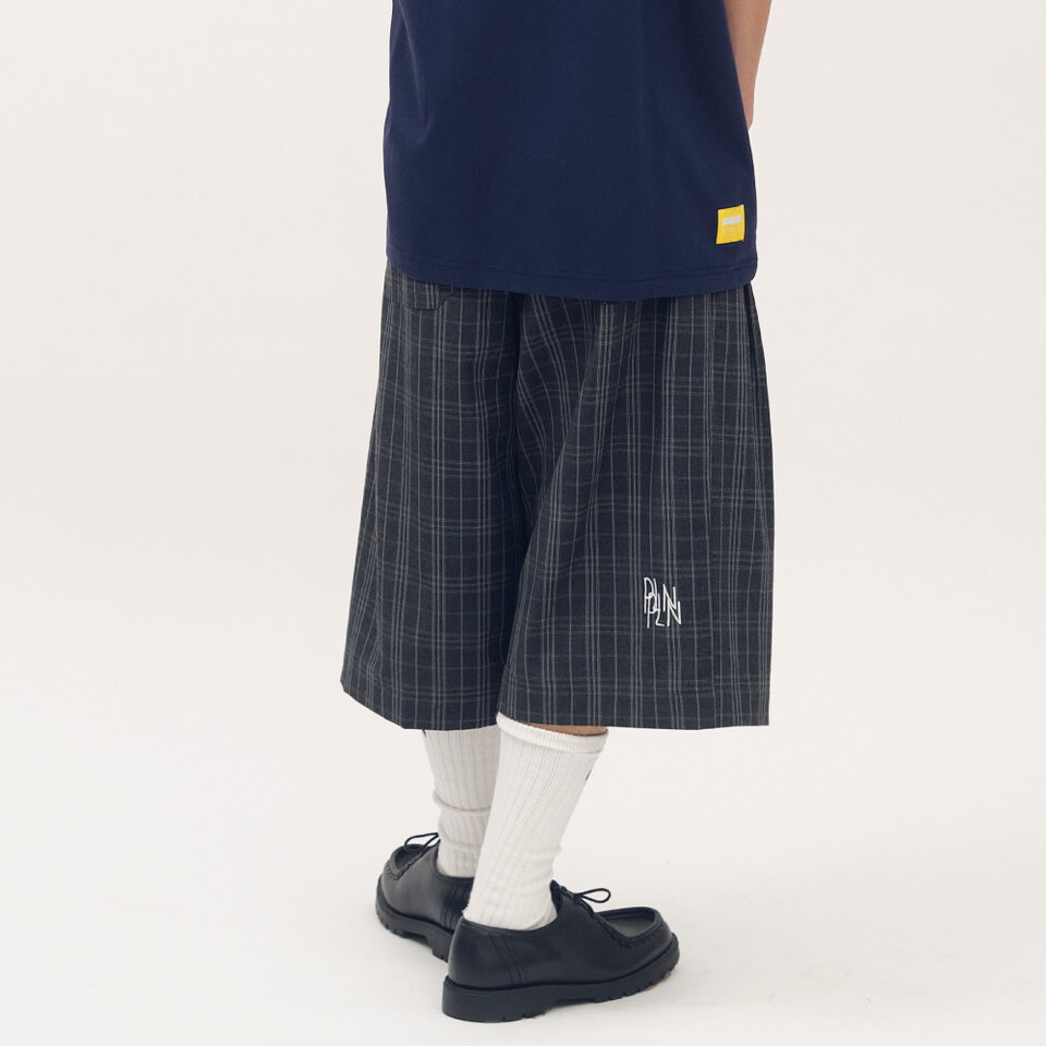 clip by clip 西料格紋打褶七分寬褲