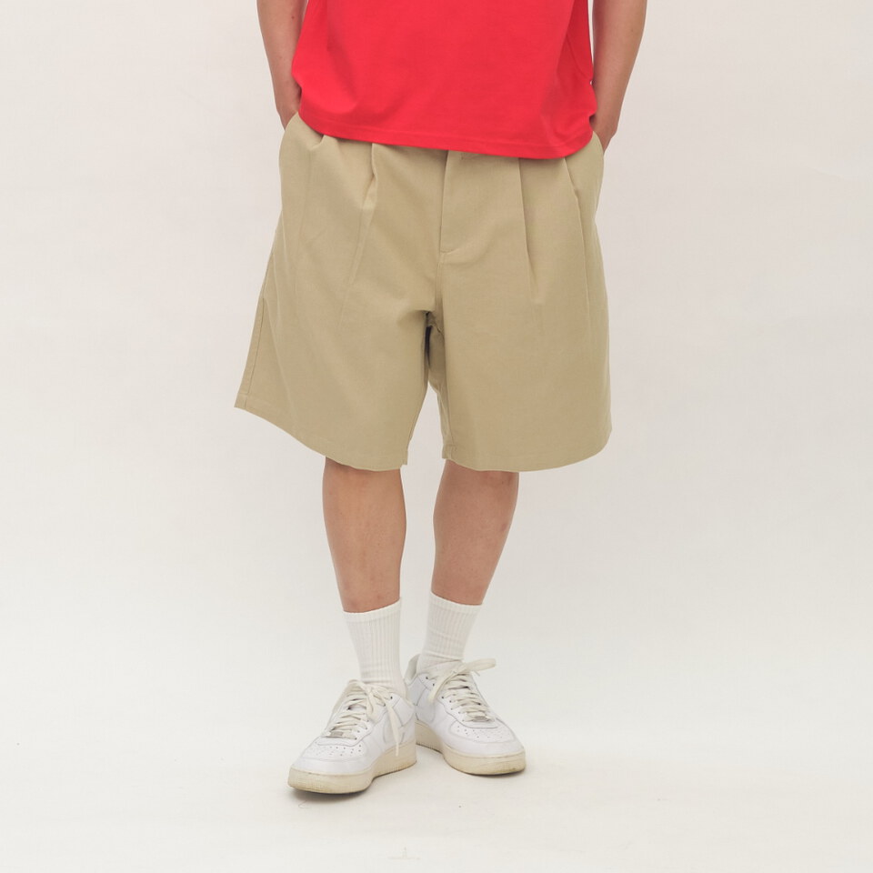 PLAIN刺繡打褶卡其短褲