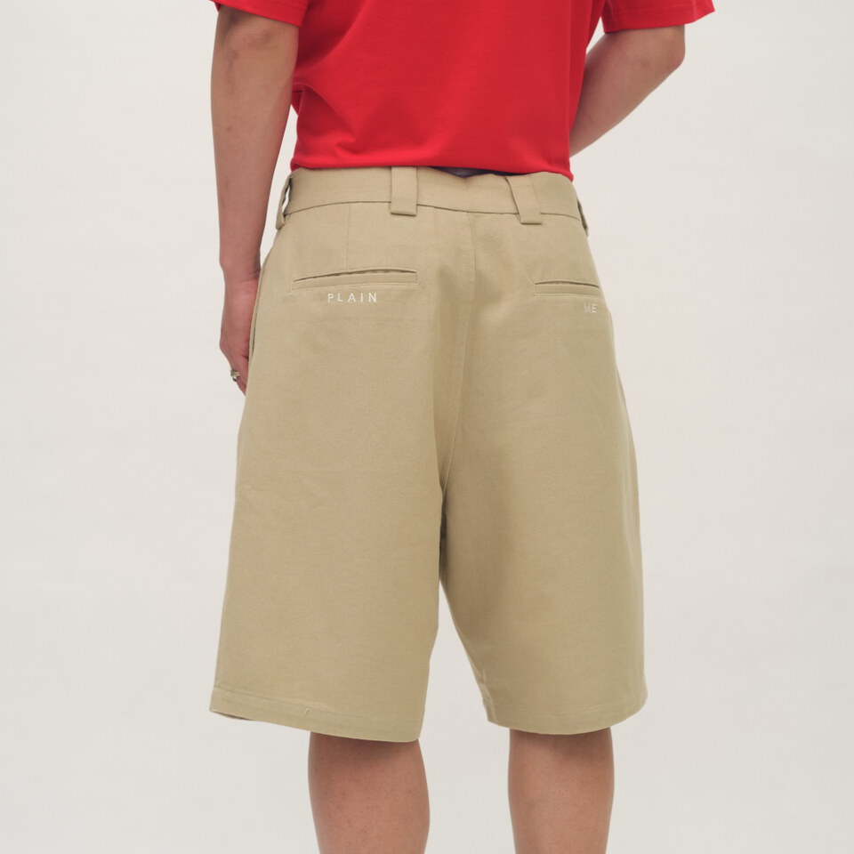 PLAIN刺繡打褶卡其短褲