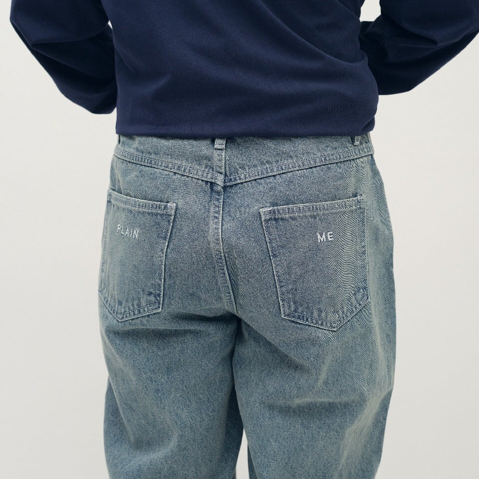 PLAIN刺繡經典直筒丹寧褲