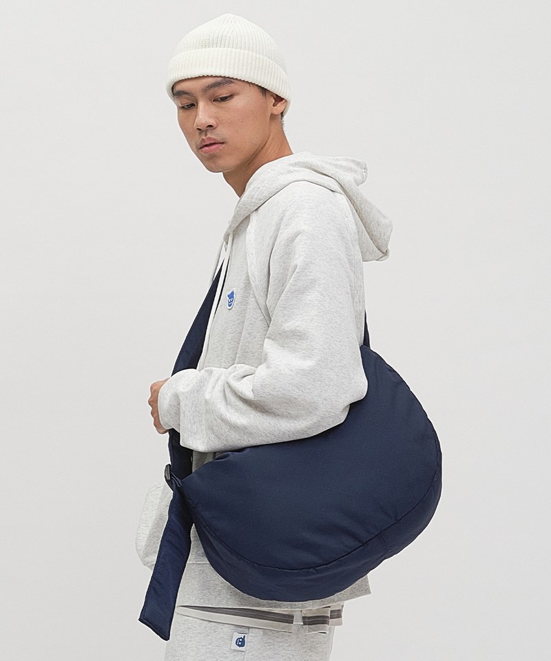 寬帶鋪棉中型半月包