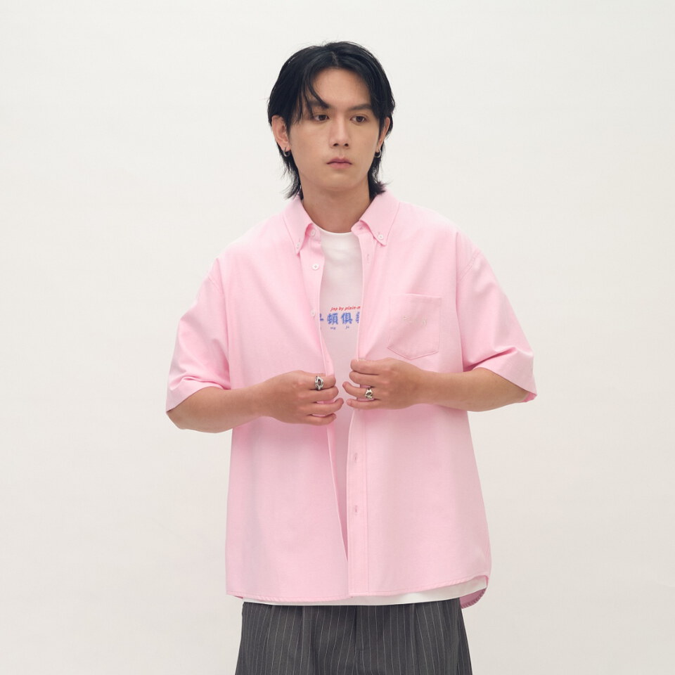 PLN33100-261 PLAIN刺繡素面口袋短袖襯衫