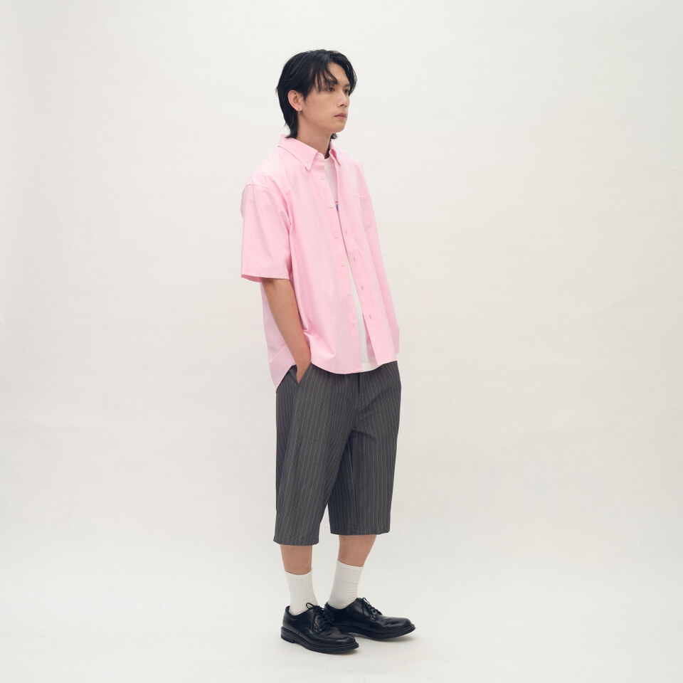 PLAIN刺繡素面口袋短袖襯衫