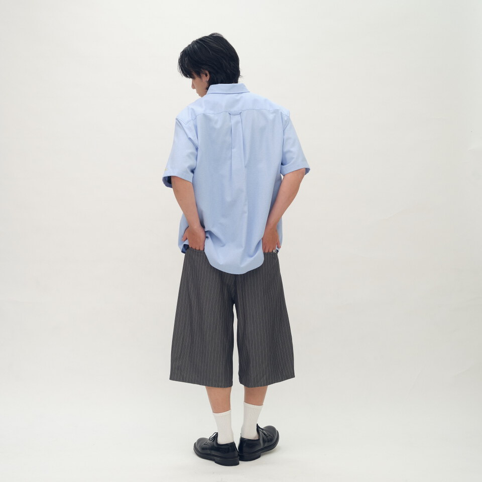 PLAIN刺繡素面口袋短袖襯衫