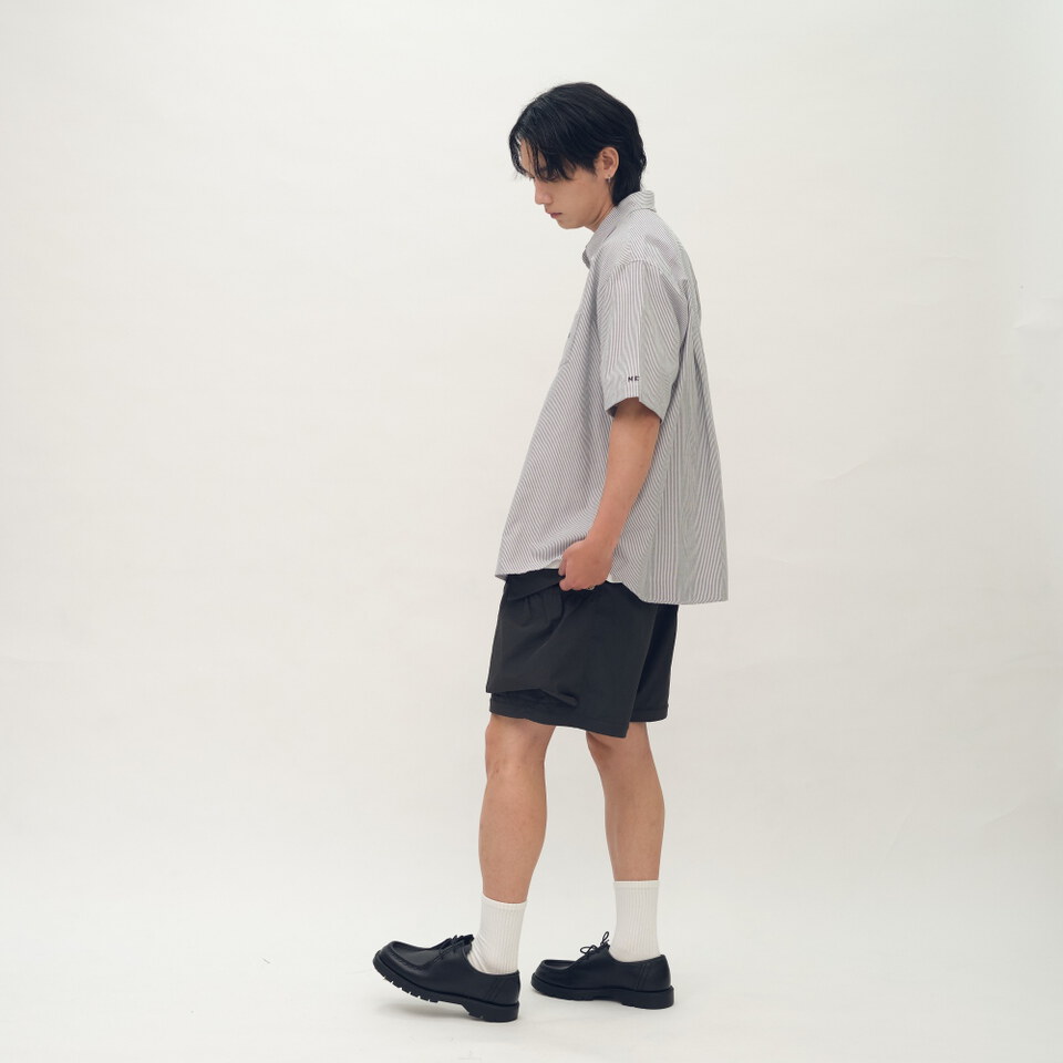 PLAIN刺繡條紋口袋短袖襯衫