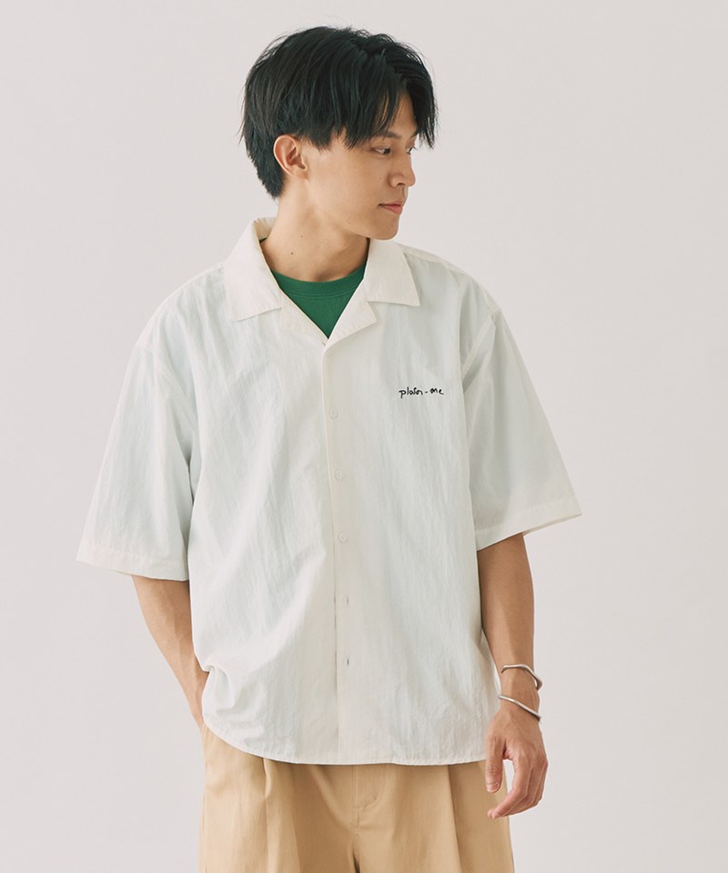 開領刺繡短袖襯衫