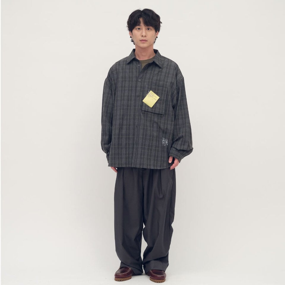 PLN3383-261 clip by clip 西料OVERSIZE口袋襯衫