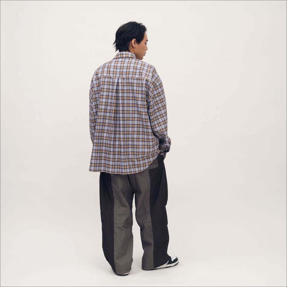 clip by clip OVERSIZE謎樣格紋襯衫