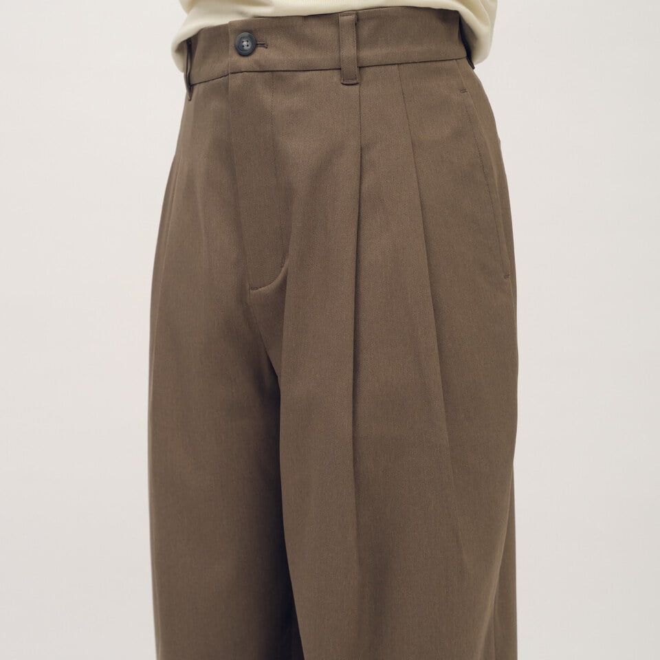 PLAIN刺繡經典直筒卡其褲