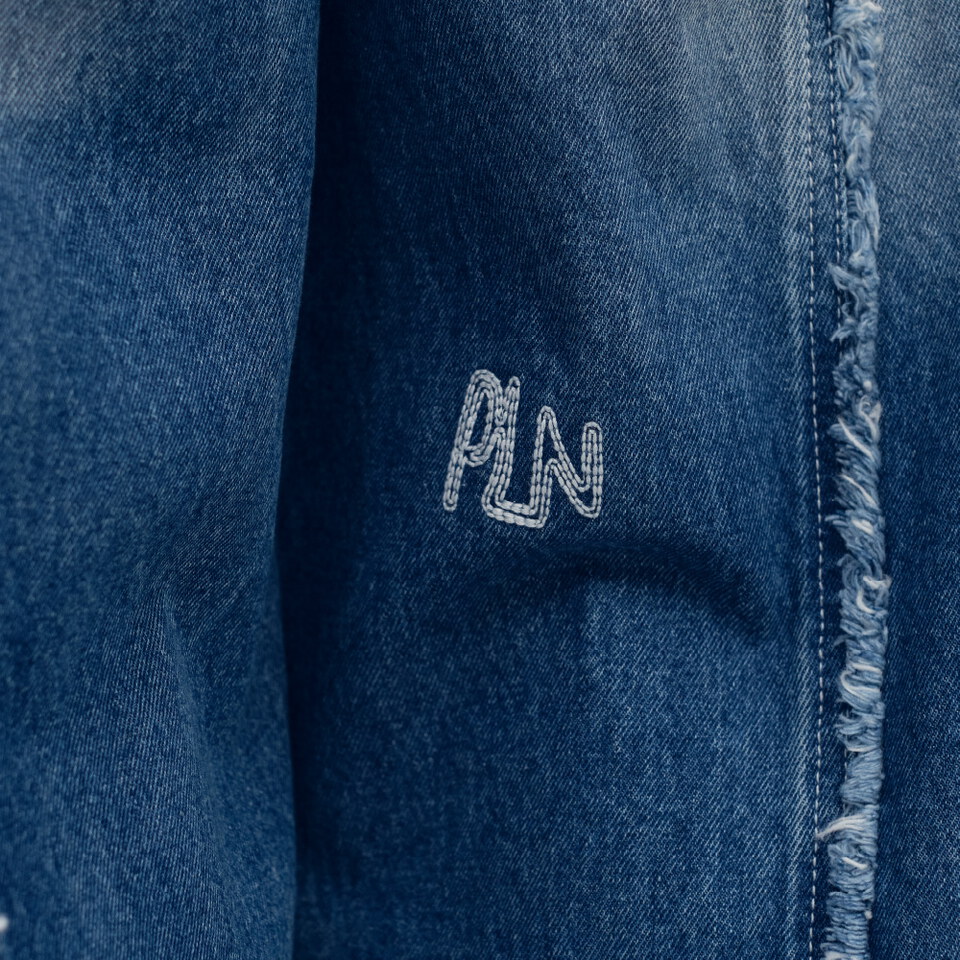 clip by clip 鬚邊剪裁刺繡牛仔褲