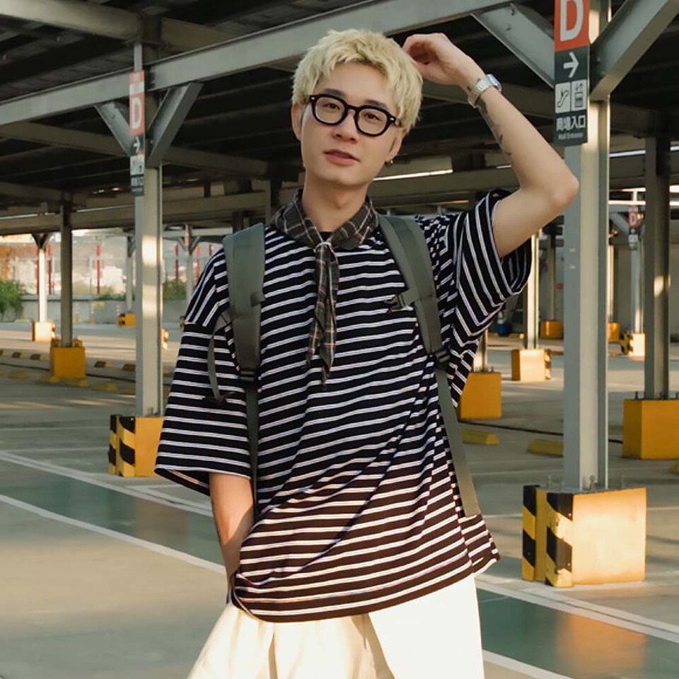 小P社長條紋TEE
