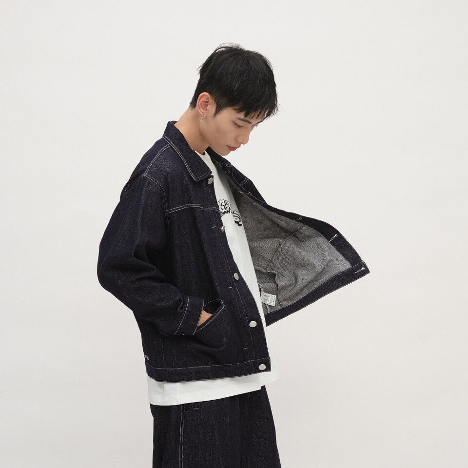 Abei 聯名小P社長刺繡外套