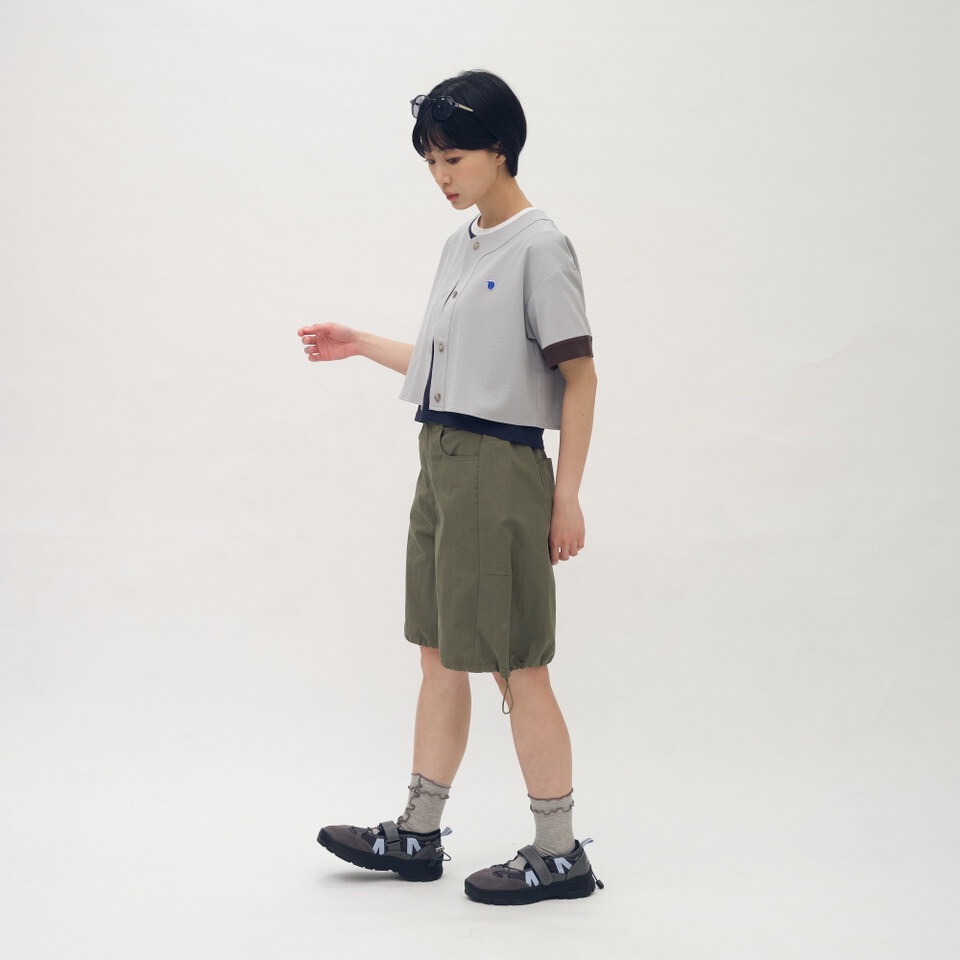 小P社長短版泡泡紗拼接棒球襯衫