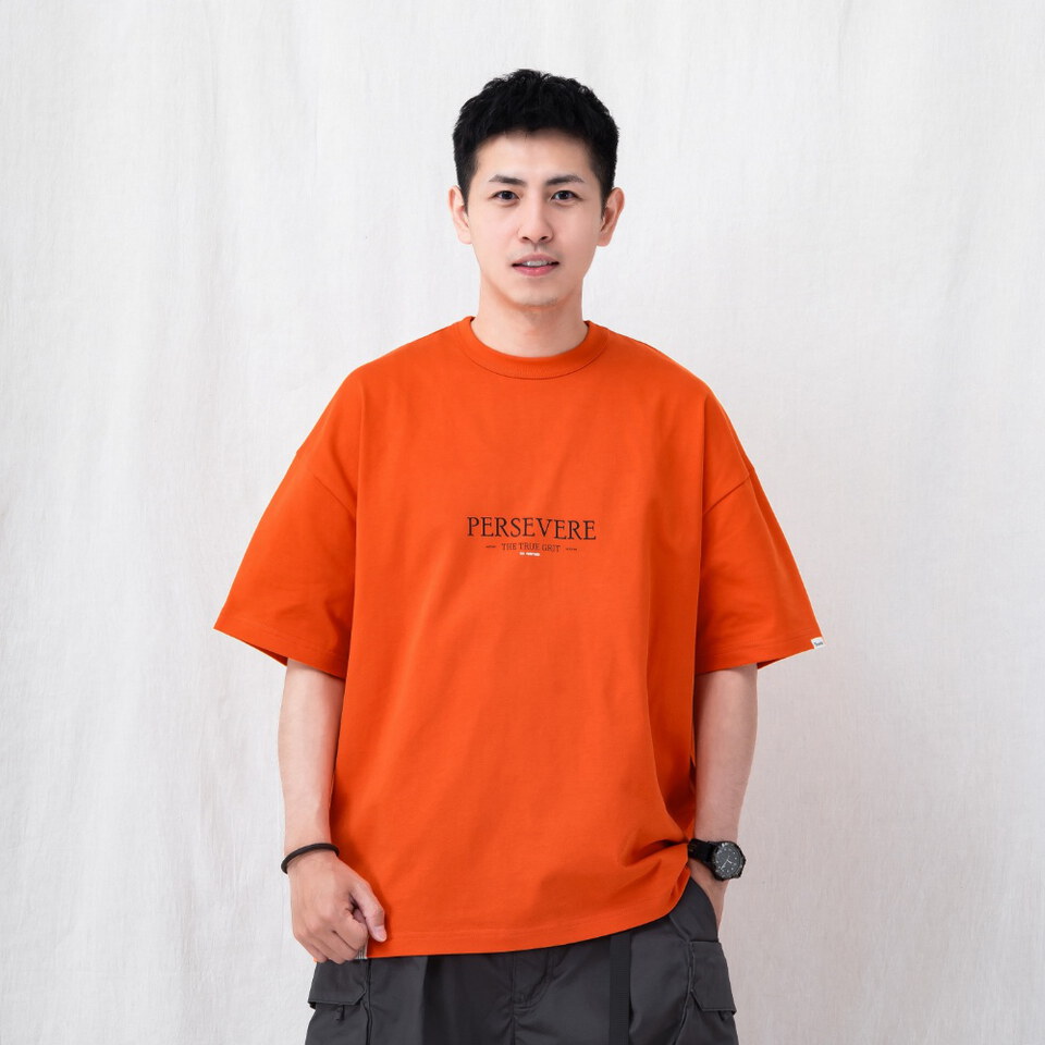 照片圖像T恤 MONOCHROME GRAPHIC PHOTO T-SHIRT