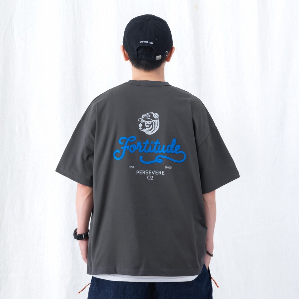 復古棕熊圖像T CHAIN-STITCH EMBROIDERED LETTERING T-SHIRT