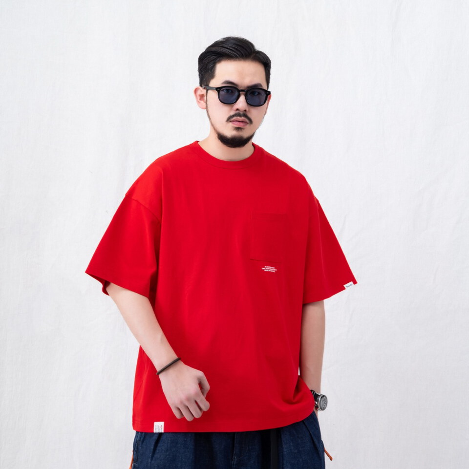 標語口袋T恤 TEXT-PRINT POCKET T-SHIRT