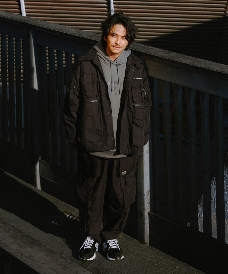 PERSEVERE X AES 聯名多口袋戰術外套