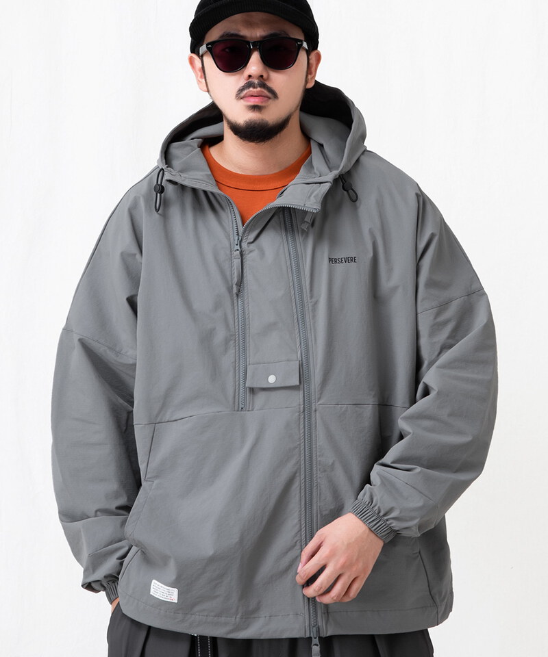 防潑水連帽外套 WATER-REPELLENT PULLOVER SHELL JACKET