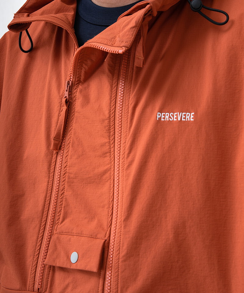 防潑水連帽外套 WATER-REPELLENT PULLOVER SHELL JACKET