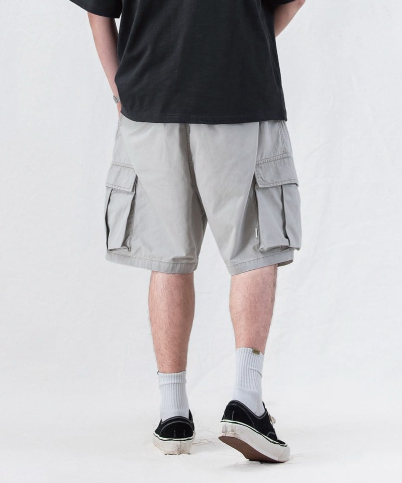 水洗雙摺軍短褲 washed double-pleated cargo shorts