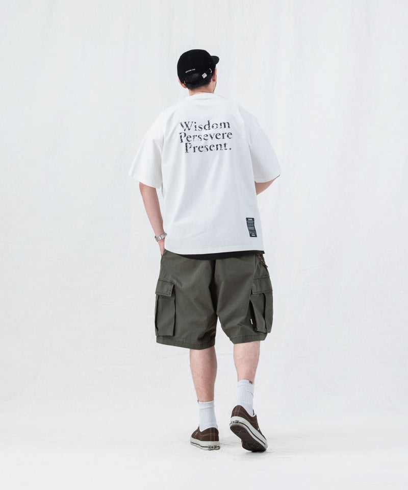 水洗雙摺軍短褲 washed double-pleated cargo shorts