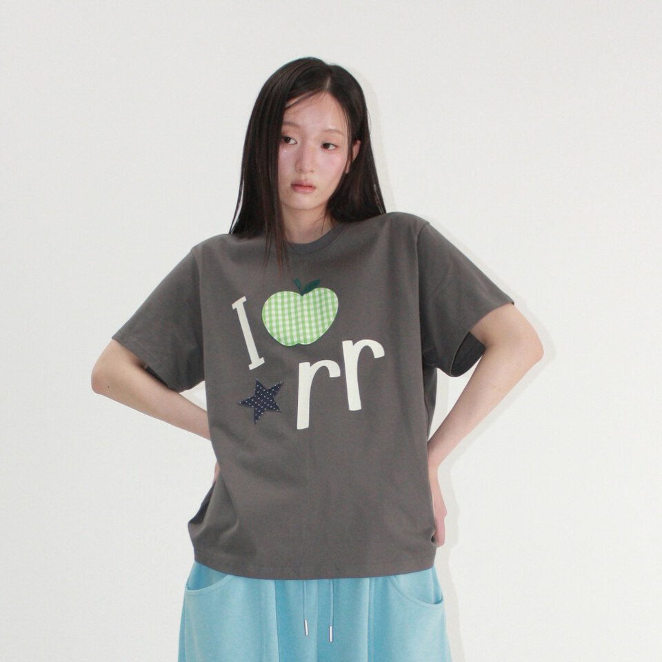 RON0107-262 印花短袖上衣 I RR APPLIQUE BASIC FIT T SHIRT
