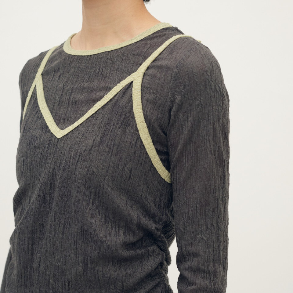 蕾絲兩件式疊穿上衣