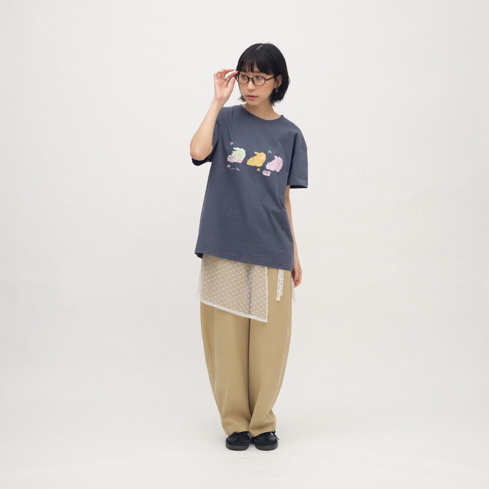 貓貓翹屁股寬鬆TEE