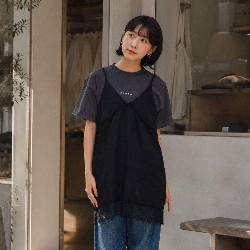 SAA0133-262 緞面蕾絲拼接背心